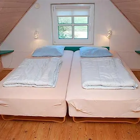 Holiday Bugten D- 728 Mosevra